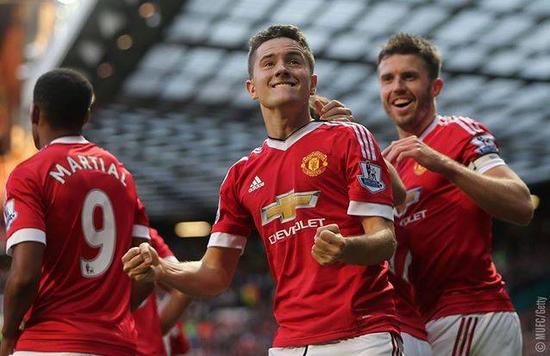 是焦点满满 是焦点满满